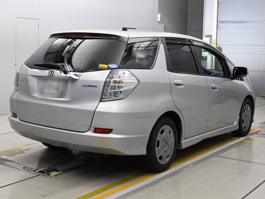 HONDA FIT SHUTTLE