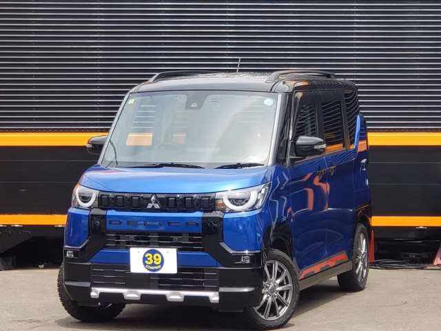 Mitsubishi Delica Mini