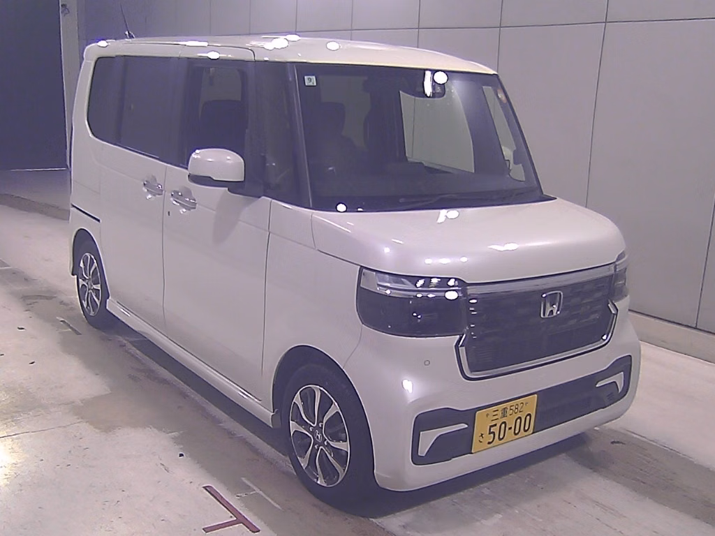 HONDA N-BOX