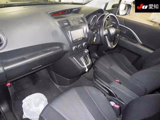 NISSAN LAFESTA