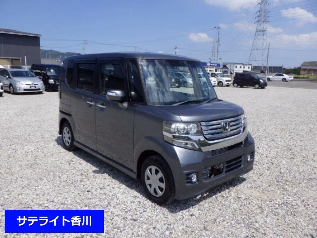 HONDA N-BOX