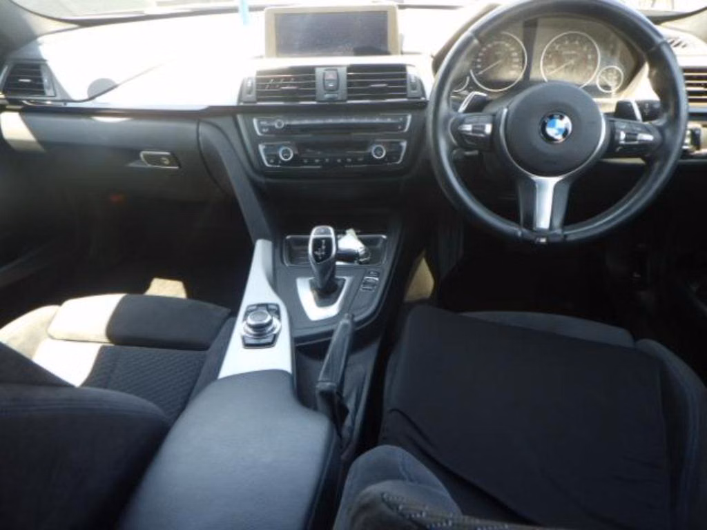 BMW 3-SERIES