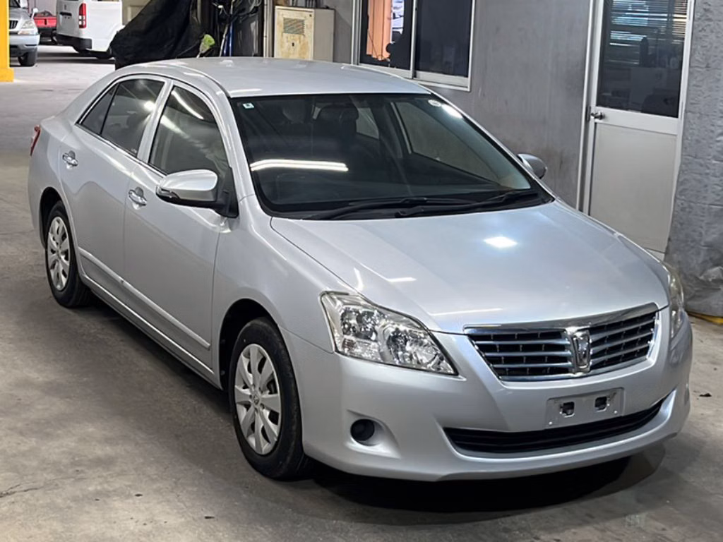 TOYOTA PREMIO
