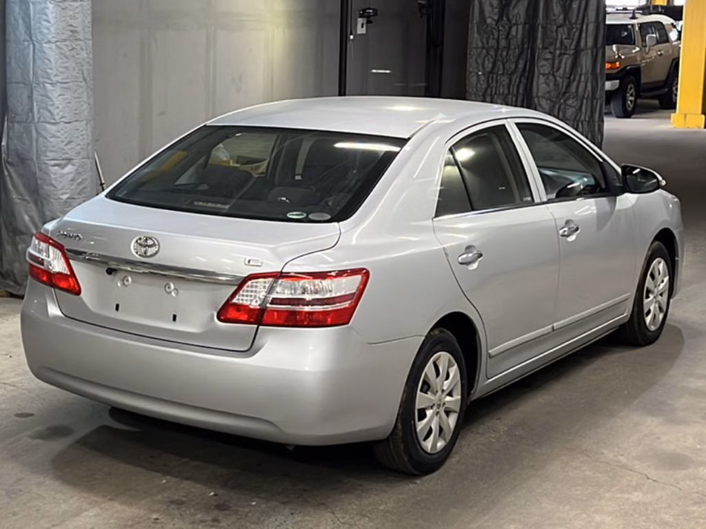 TOYOTA PREMIO
