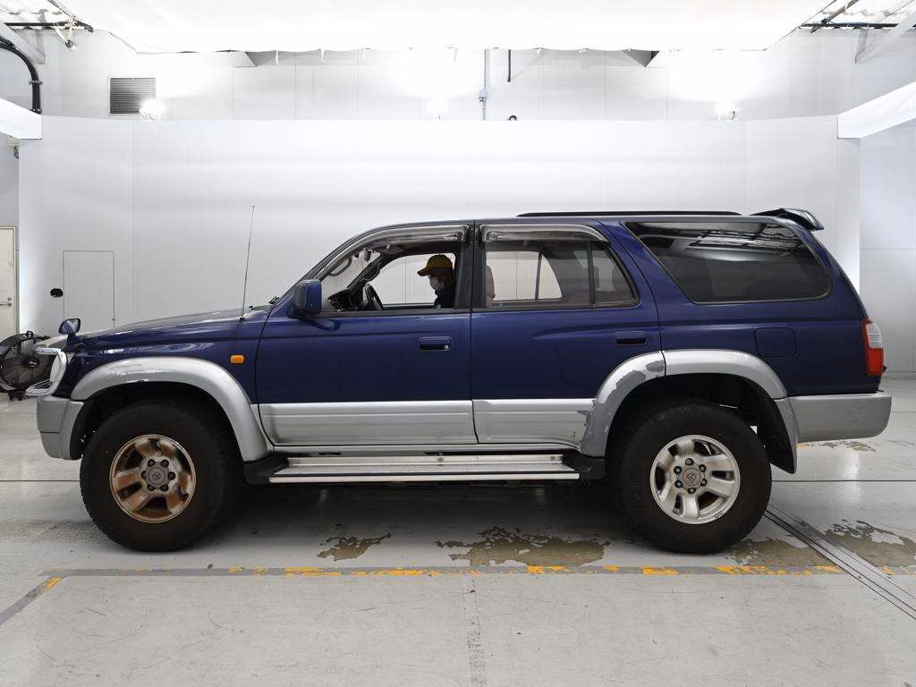 TOYOTA HILUX SURF