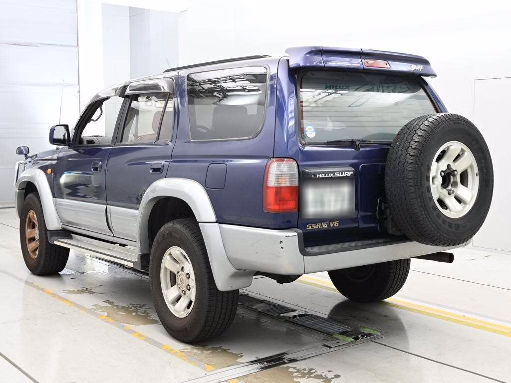 TOYOTA HILUX SURF