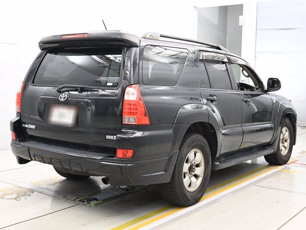 TOYOTA HILUX SURF