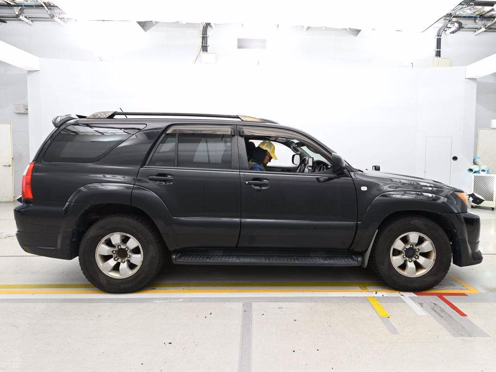 TOYOTA HILUX SURF