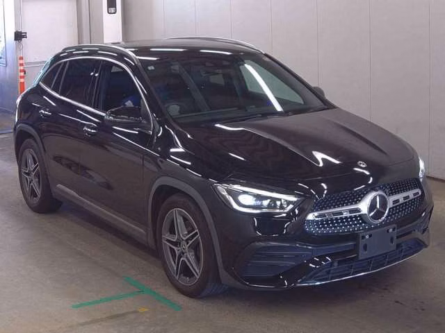 MERCEDES-BENZ GLA-CLASS