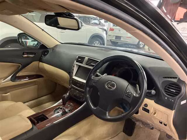 LEXUS IS250