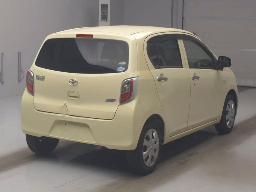 TOYOTA PIXIS EPOCH