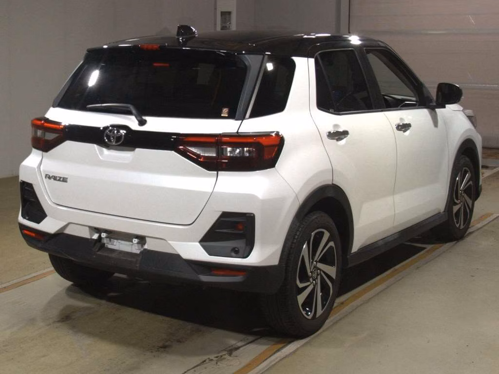TOYOTA RAIZE