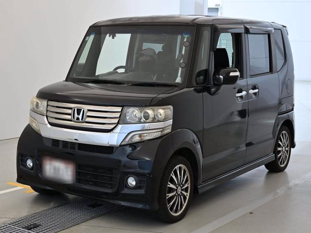 HONDA N-BOX