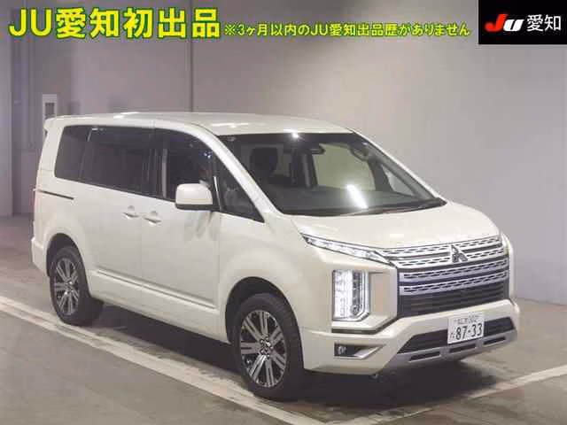 MITSUBISHI DELICA D:5