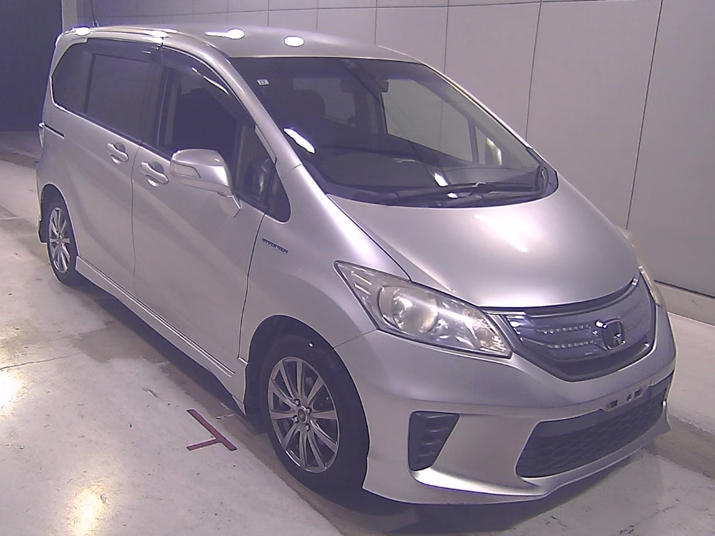 HONDA FREED