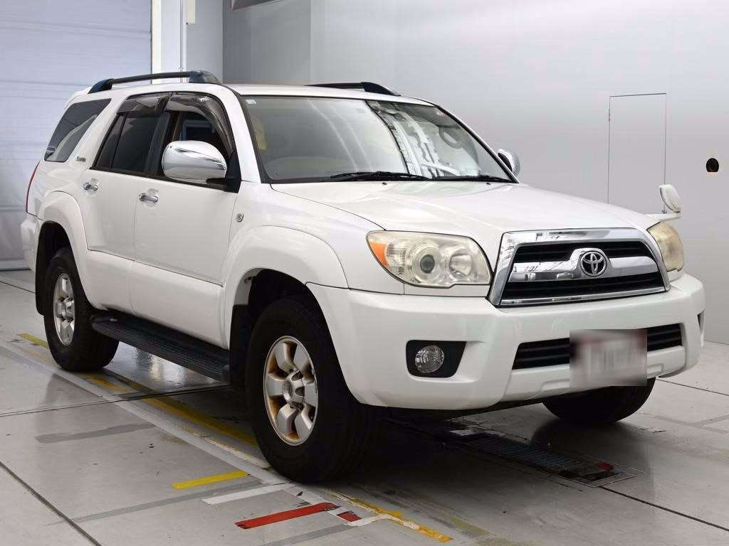 TOYOTA HILUX SURF