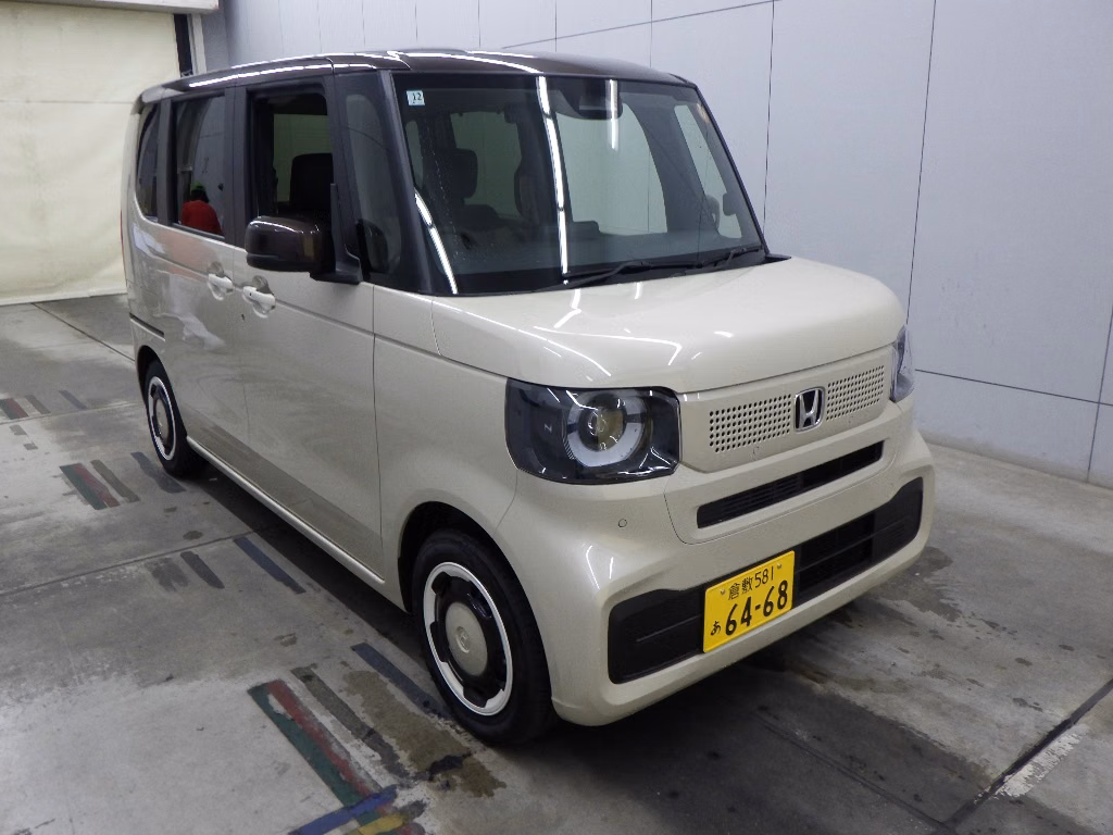 HONDA N-BOX