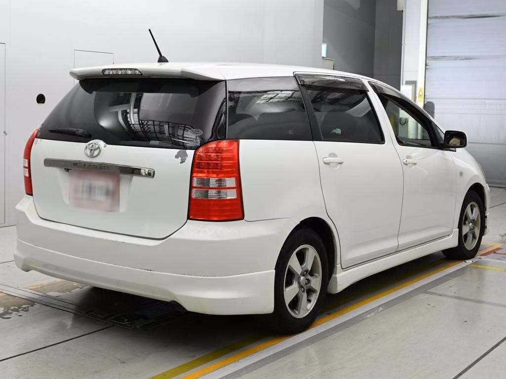 TOYOTA WISH