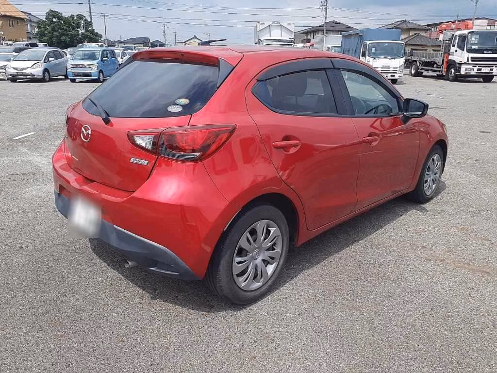 MAZDA DEMIO