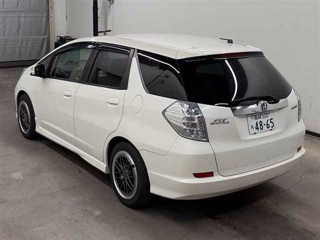 HONDA FIT SHUTTLE