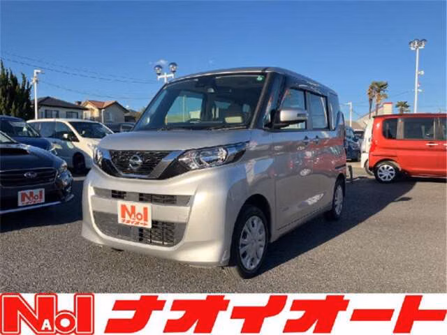 NISSAN ROOX