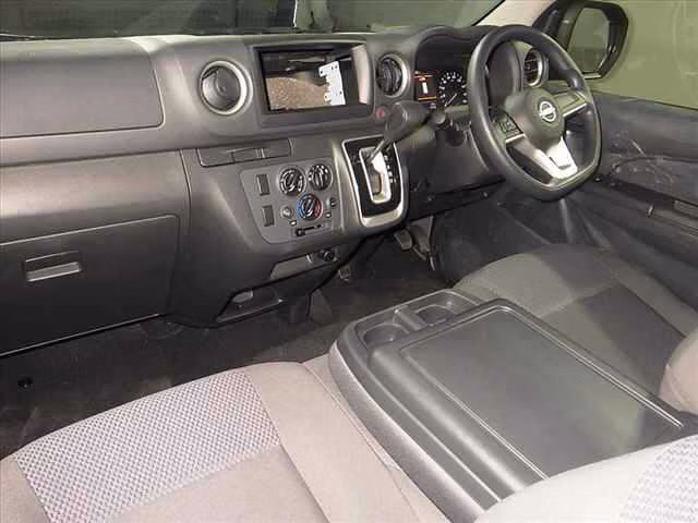 NISSAN CARAVAN