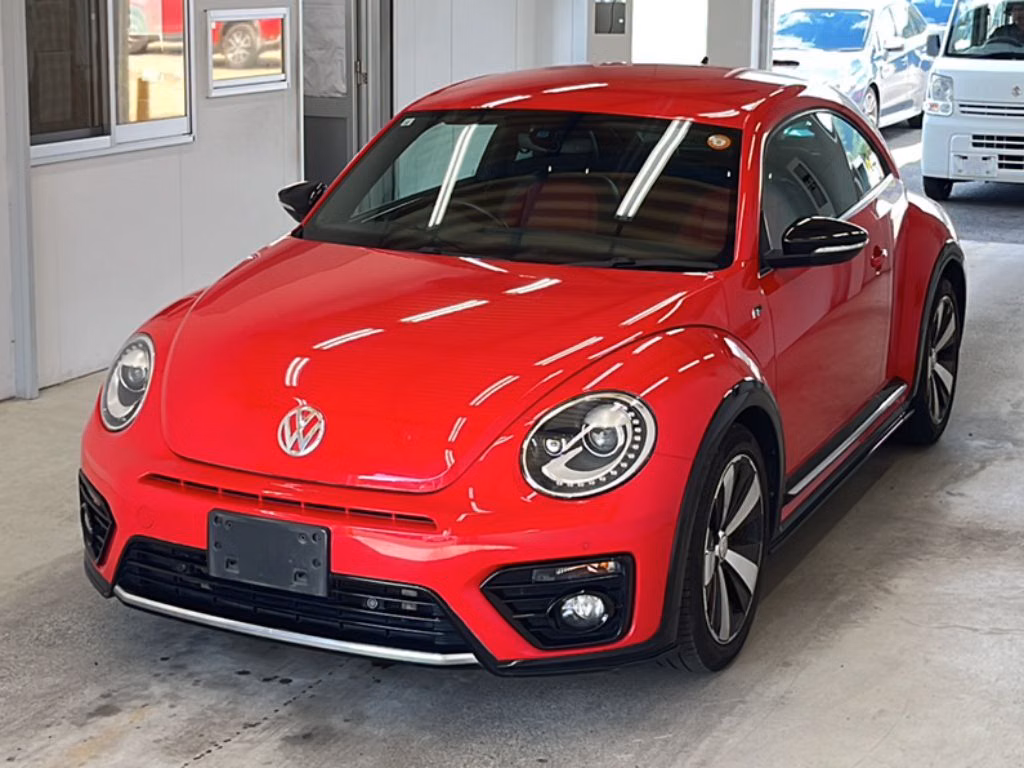 VOLKSWAGEN BEETLE