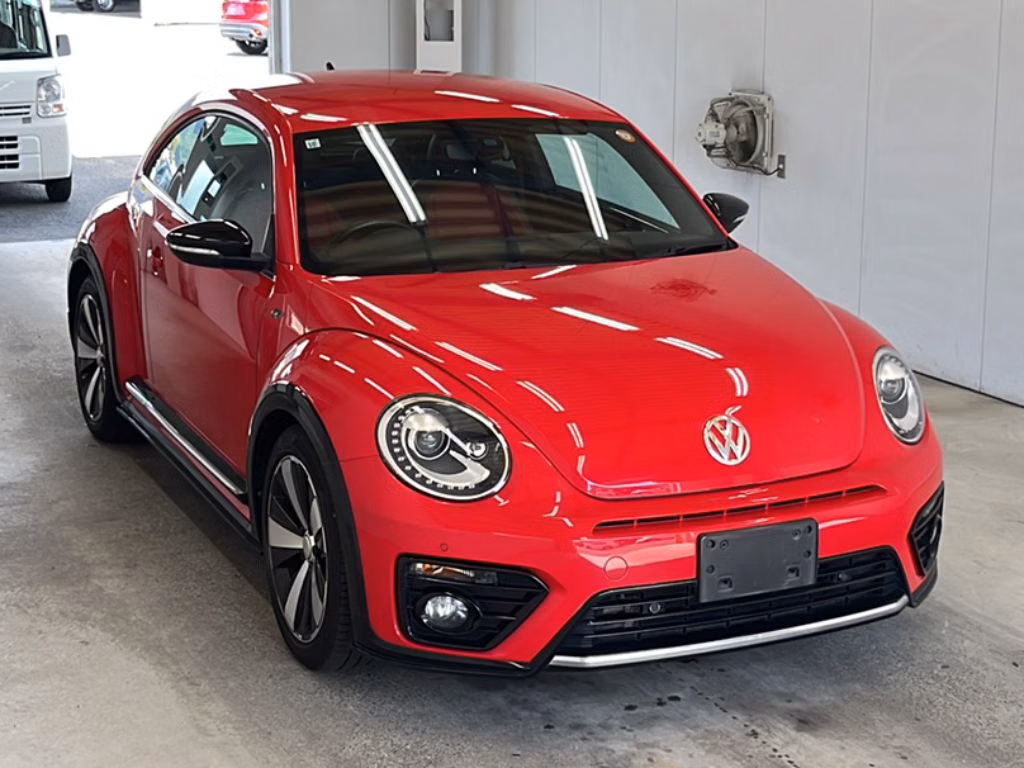 VOLKSWAGEN BEETLE