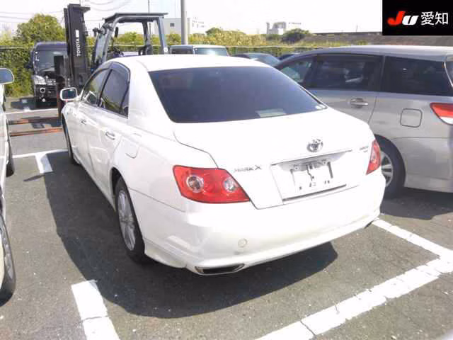 TOYOTA MARK X