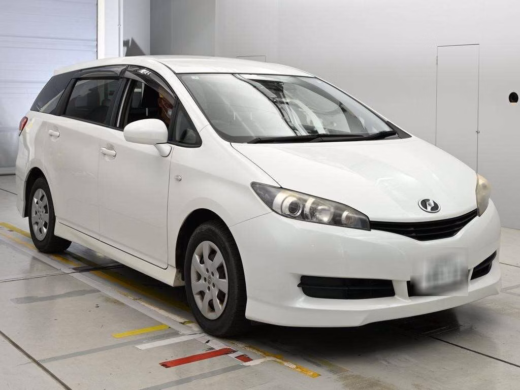 TOYOTA WISH
