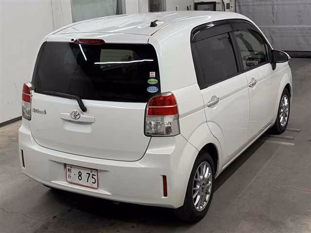 TOYOTA SPADE