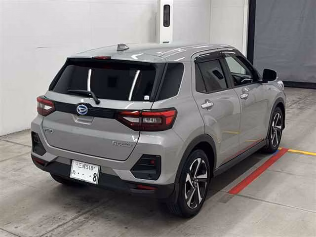 DAIHATSU ROCKY