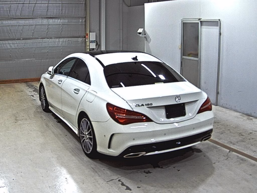 MERCEDES-BENZ CLA-CLASS