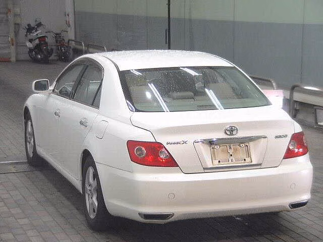 TOYOTA MARK X