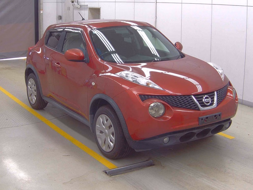 NISSAN JUKE