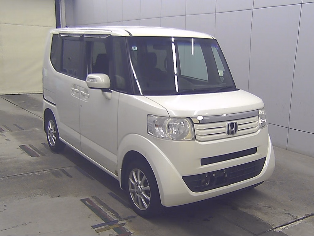 HONDA N-BOX