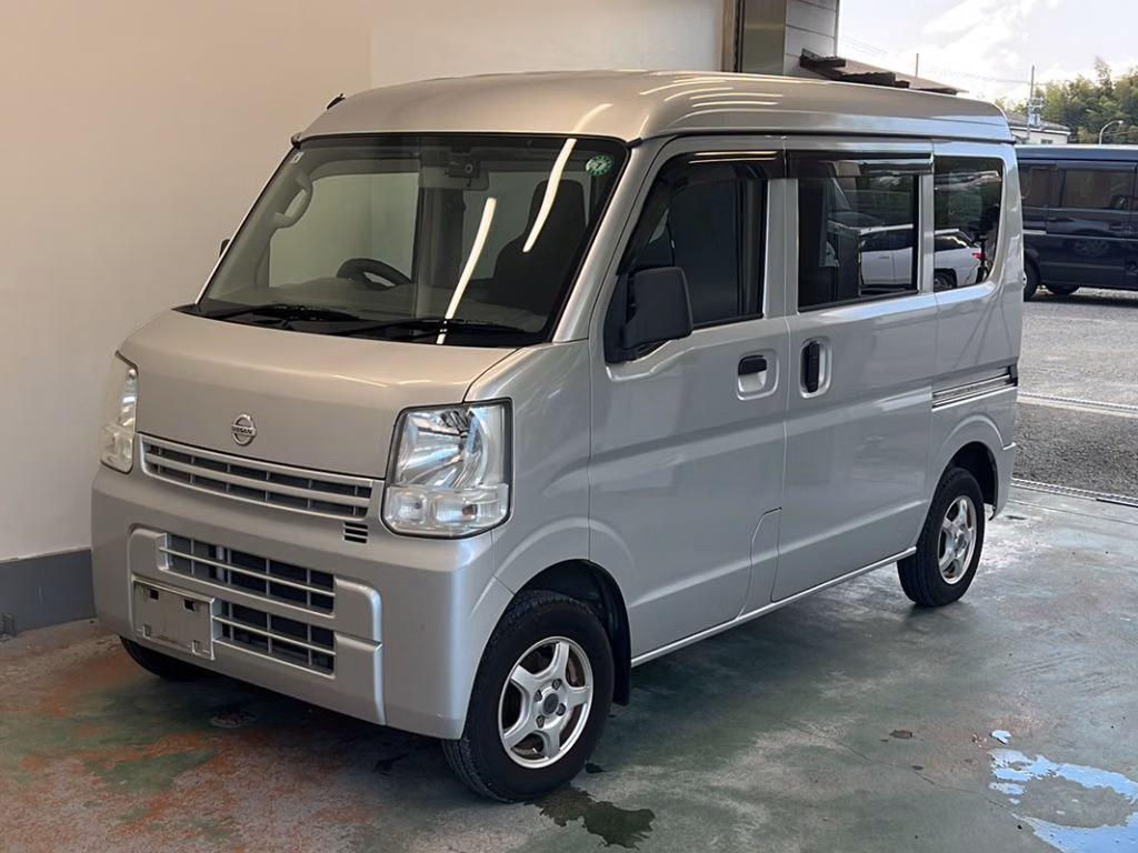 NISSAN NV100 CLIPPER