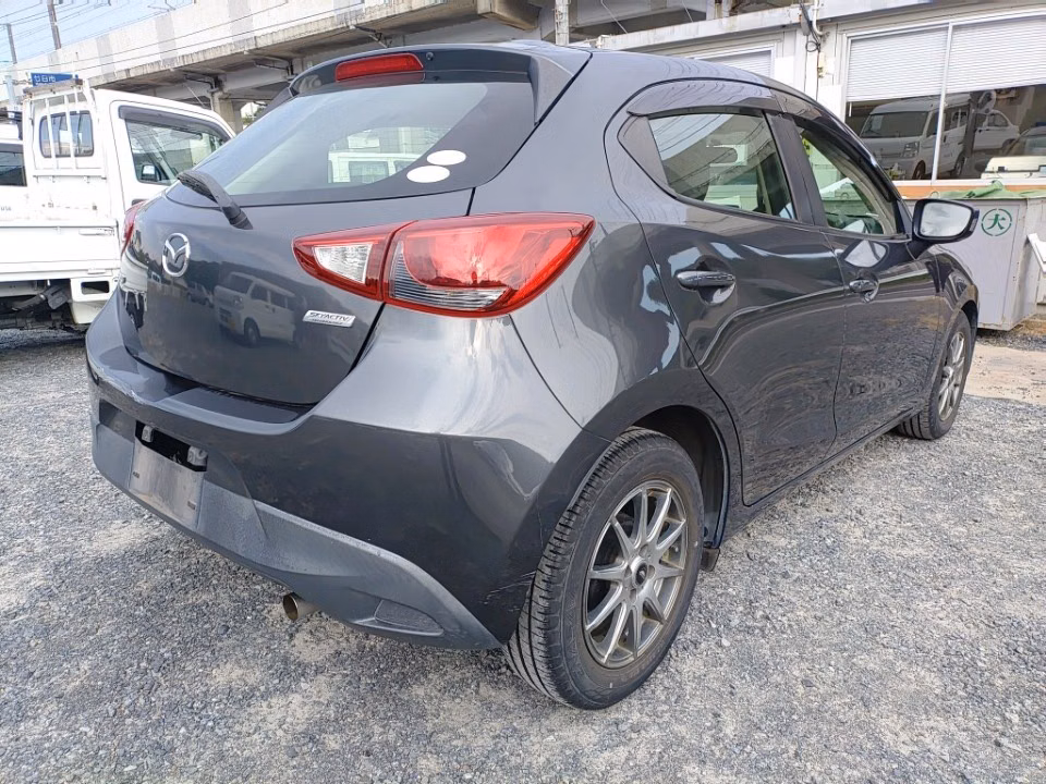 MAZDA DEMIO