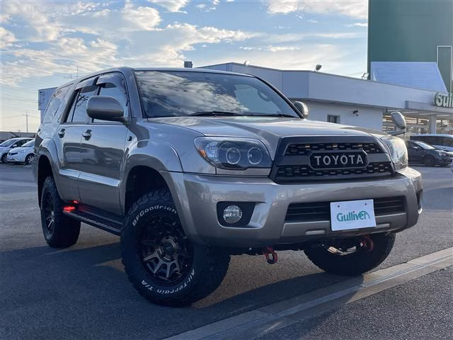 TOYOTA HILUX SURF