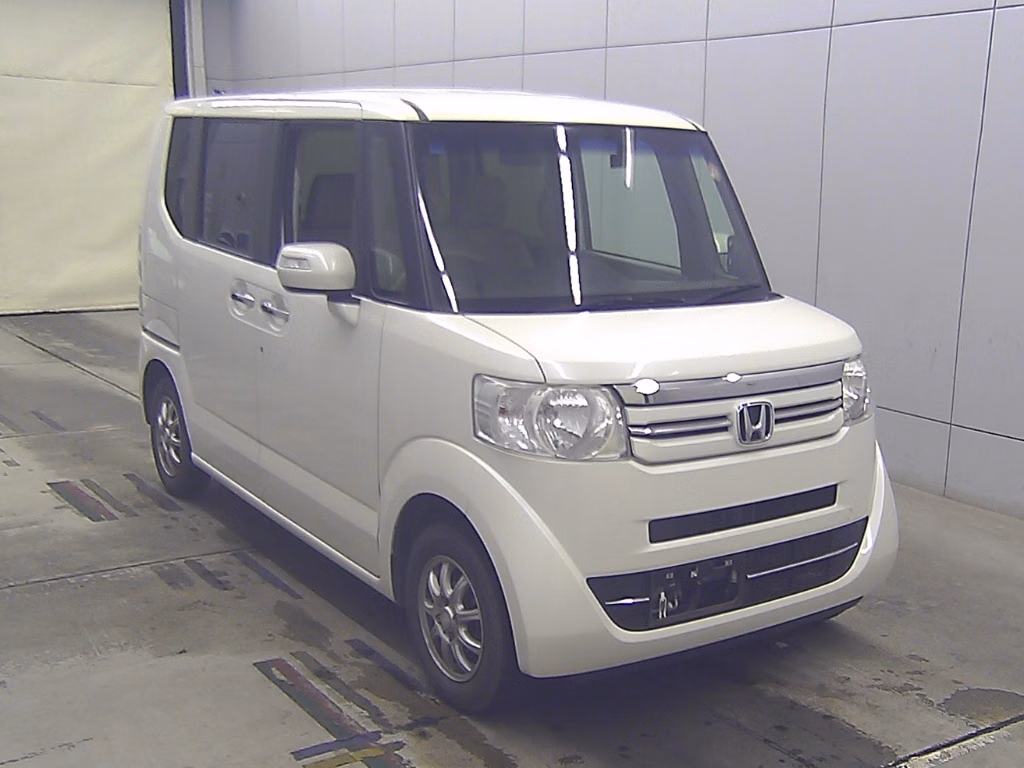 HONDA N-BOX