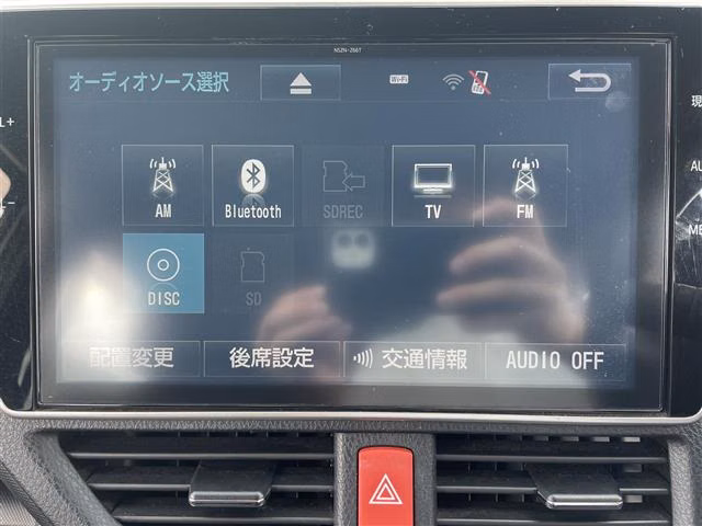 TOYOTA VOXY