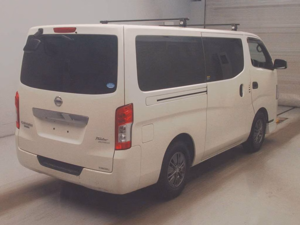 NISSAN NV350 CARAVAN