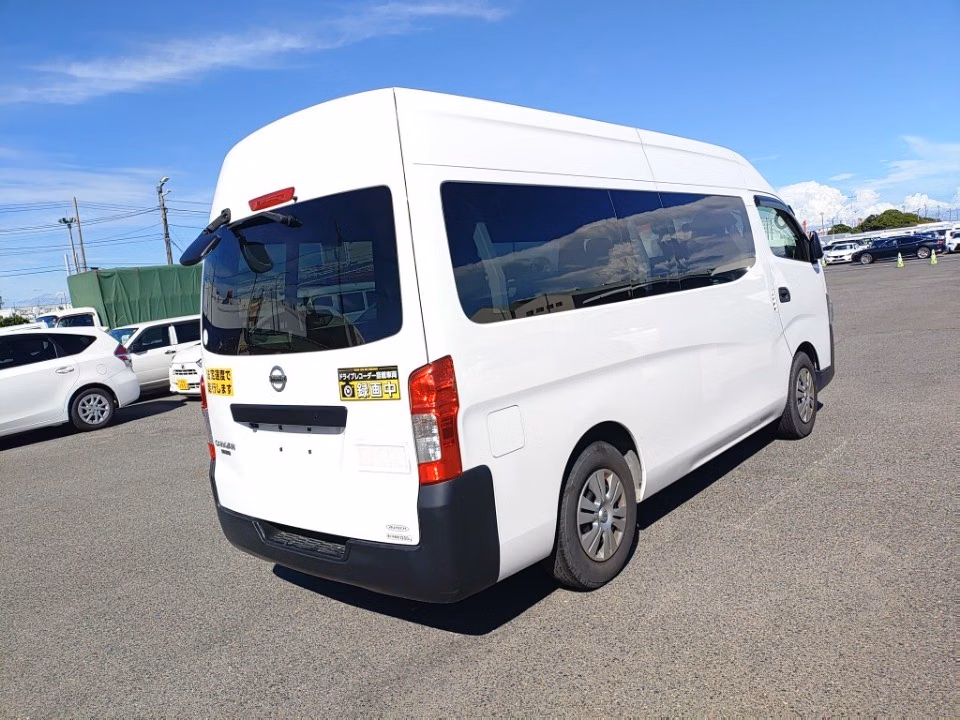 NISSAN NV350 CARAVAN