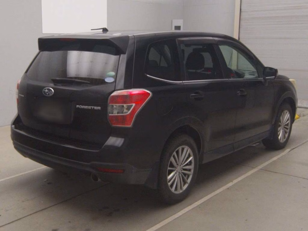 SUBARU FORESTER