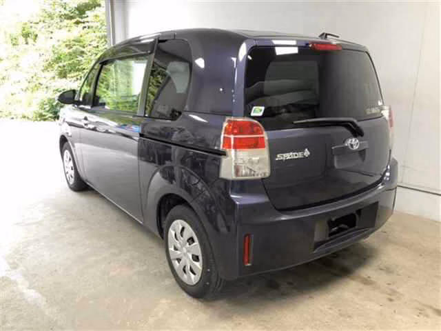 TOYOTA SPADE