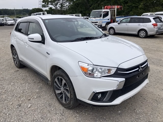 MITSUBISHI RVR