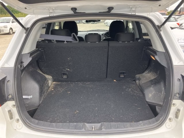 MITSUBISHI RVR
