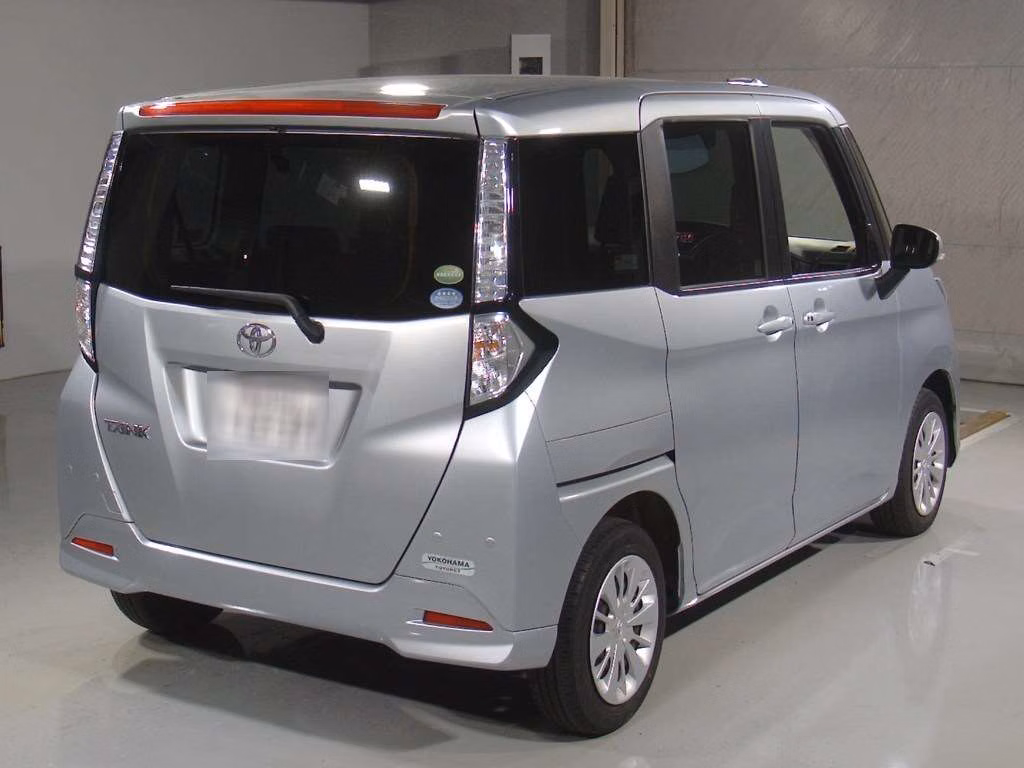 TOYOTA TANK