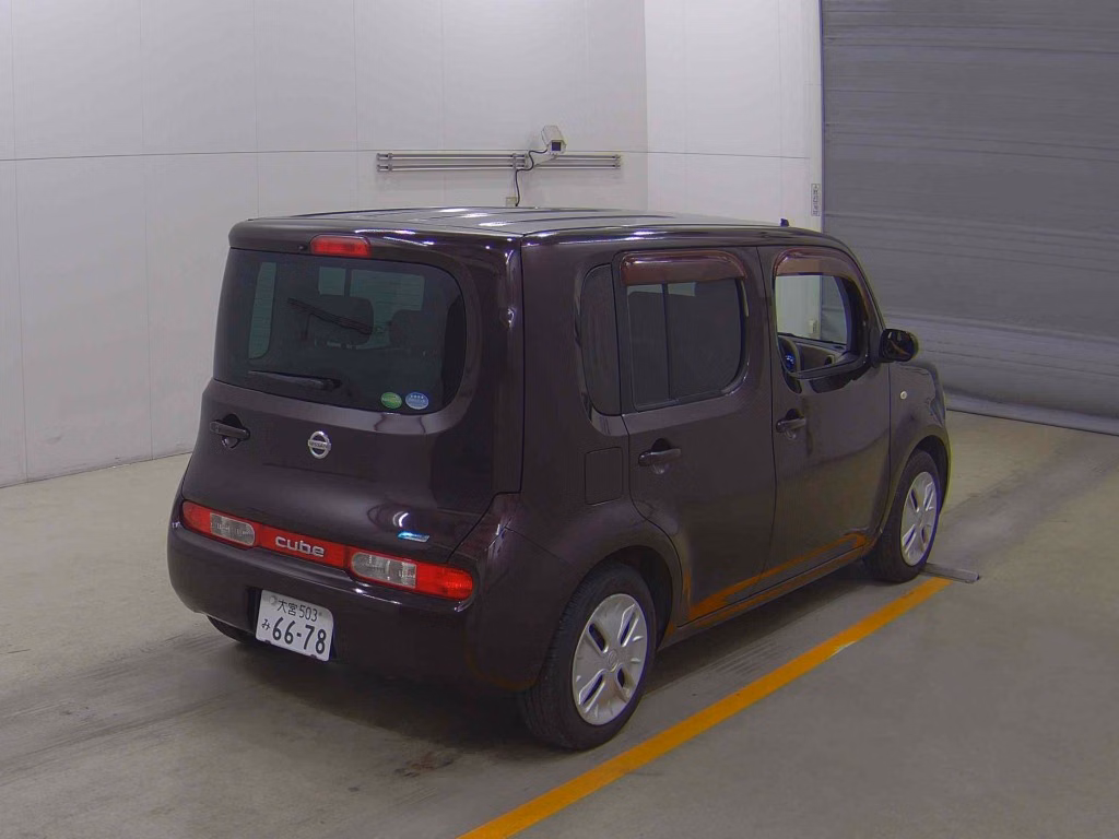 NISSAN CUBE