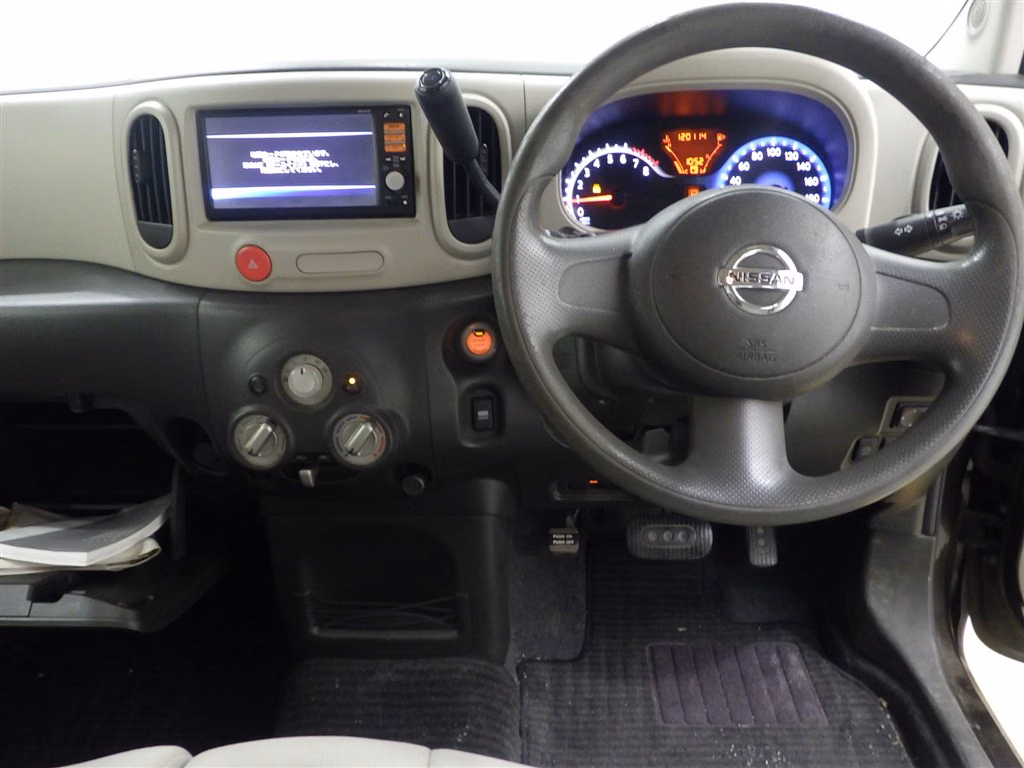 NISSAN CUBE